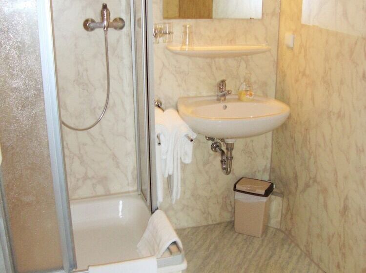 Apart Hotel Sarstedter Hof