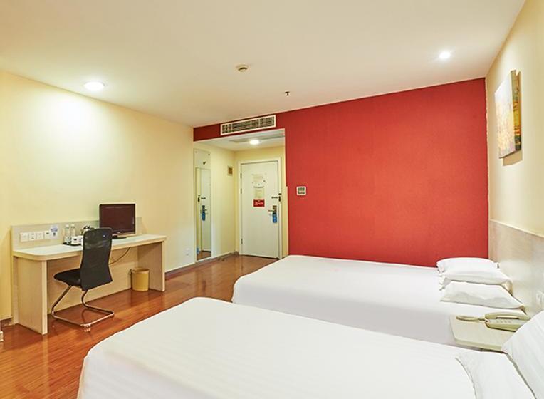 Отель Hanting Express Inn Temple Of Heaven Branch