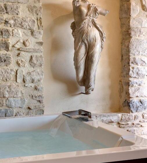 住宿加早餐  La Maison Du Passage   Chambres   Suites Premium, Spa, Piscine Et Restaurant