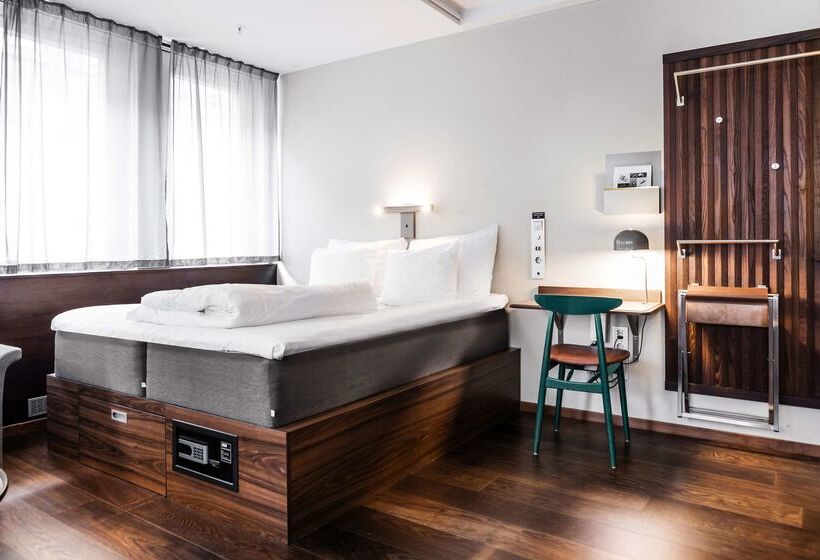 هتل Best Western And