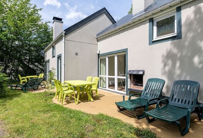 هتل Center Parcs Les Ardennes