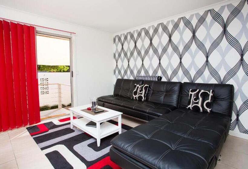 בית מלון כפרי Mildura Holiday Villas
