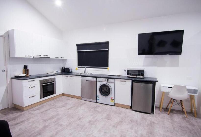 בית מלון כפרי Mildura Holiday Villas