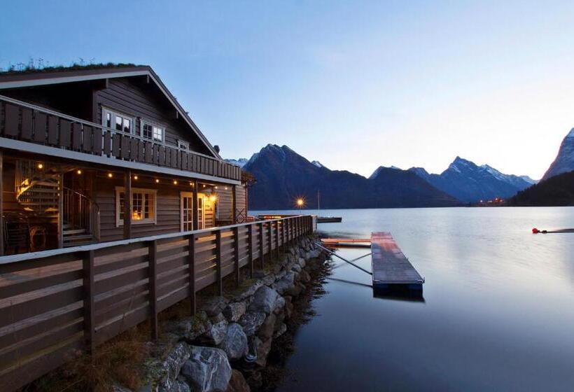 Sagafjord Hotel   By Classic Norway Hotels