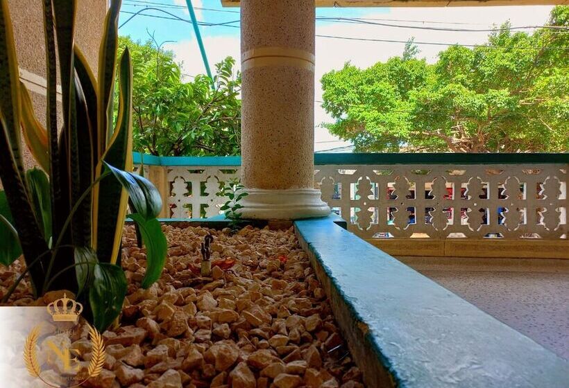 هتل Nueva Esperanza