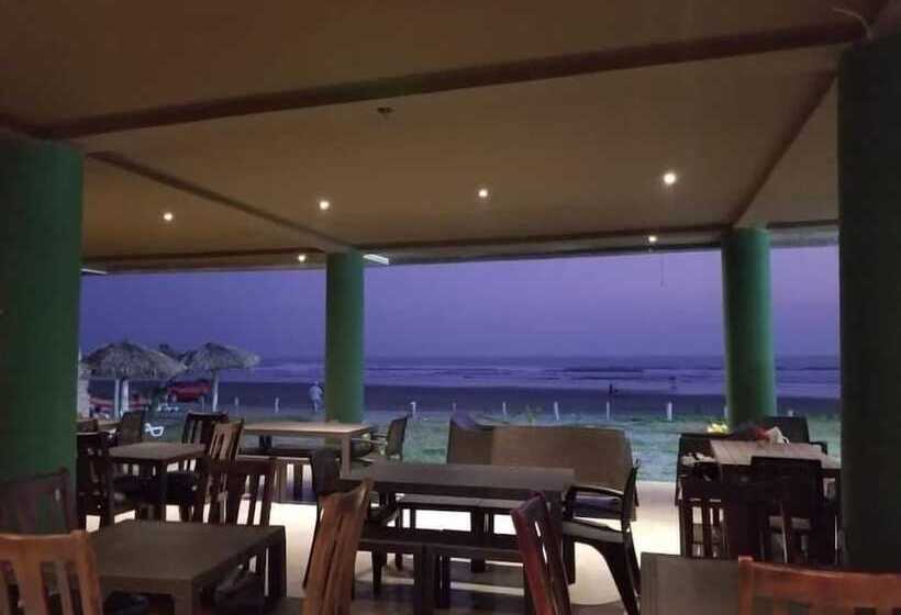هتل Sambo Mambo Beach