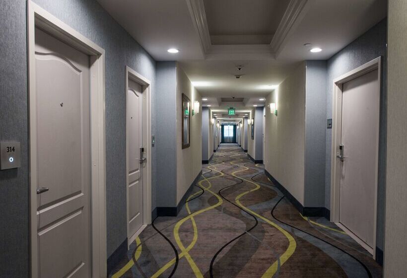 בית מלון כפרי Best Western Plus Gardena Los Angeles Inn & Suites