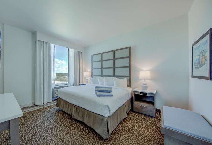 هتل Best Western Premier   The Tides