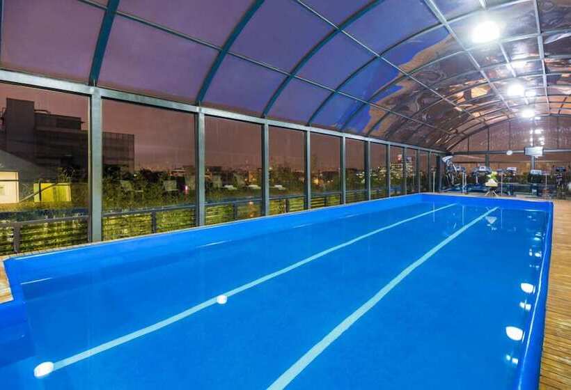 هتل Cosmos 100 Executive