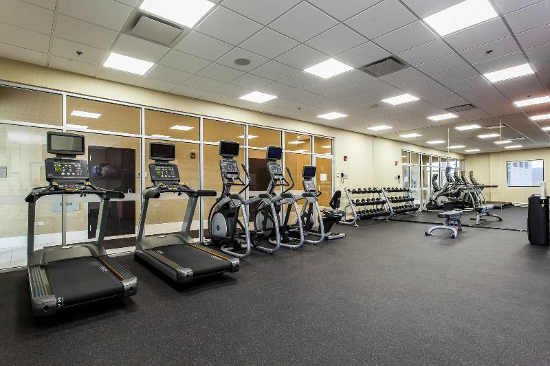 فندق Courtyard By Marriott Montreal West Island/baie D’urfe