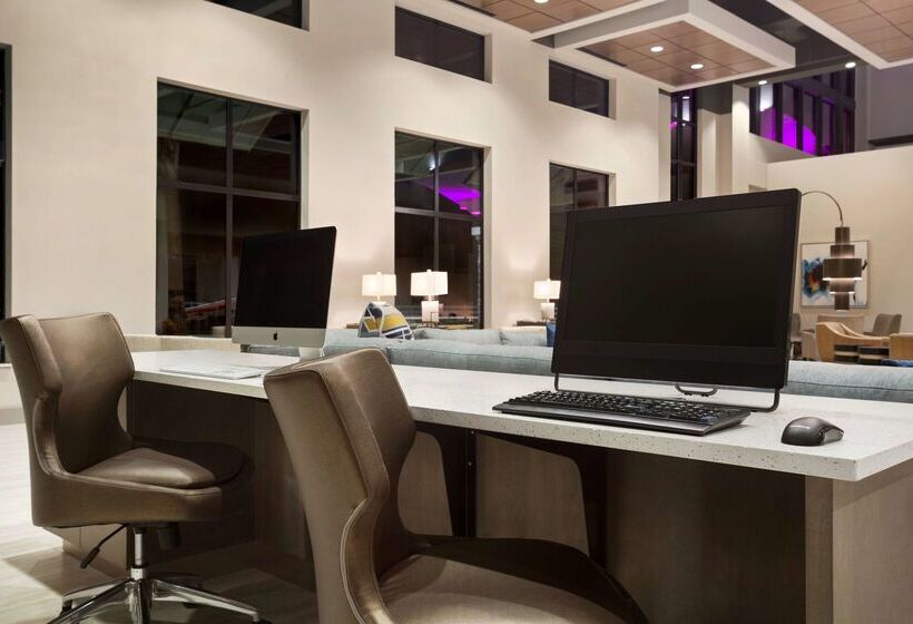 هتل Embassy Suites By Hilton Mcallen Convention Center