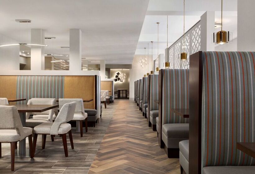 هتل Embassy Suites By Hilton Mcallen Convention Center