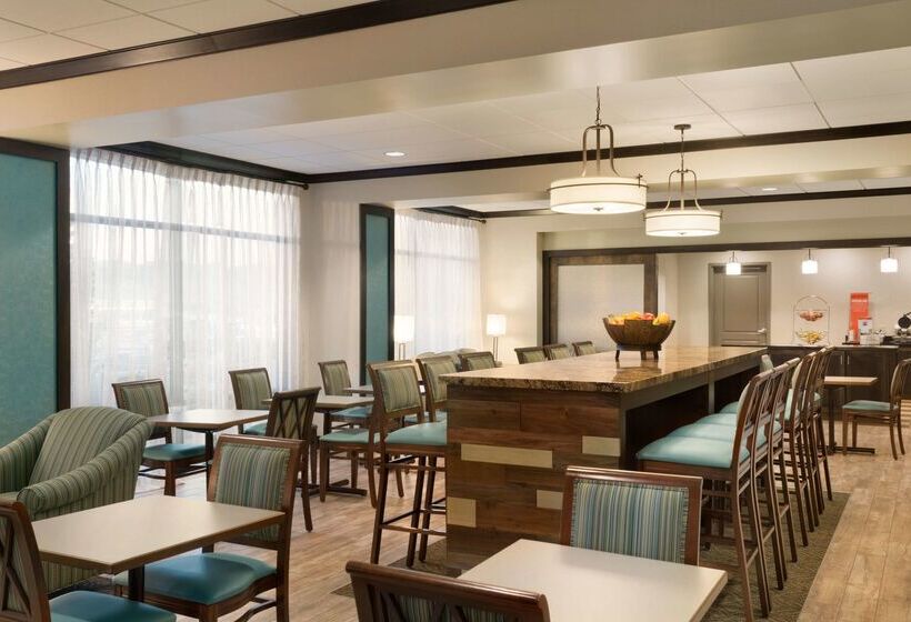 هتل Hampton Inn Elko