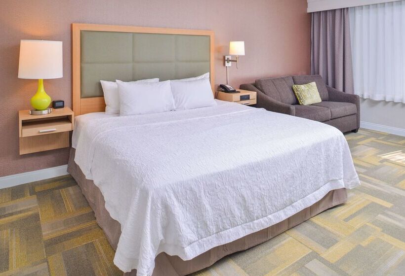 בית מלון כפרי Hampton Inn & Suites Altoonades Moines