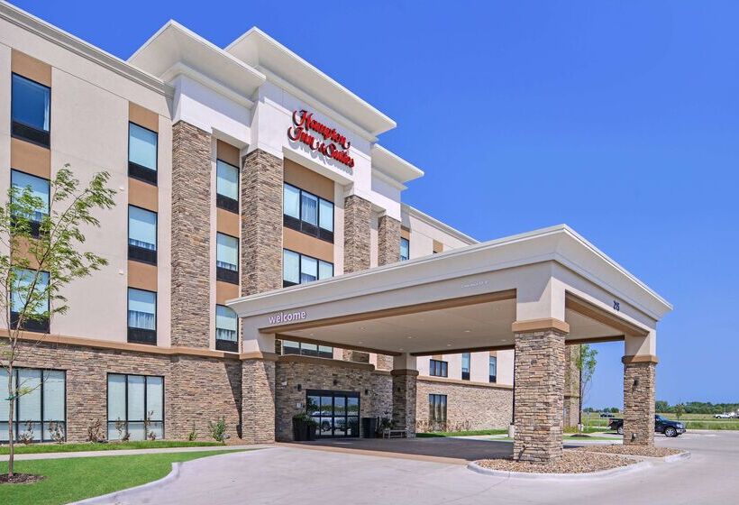 בית מלון כפרי Hampton Inn & Suites Altoonades Moines