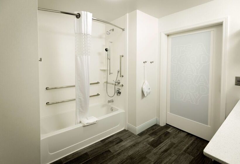 酒店 Hampton Inn & Suites Dublin