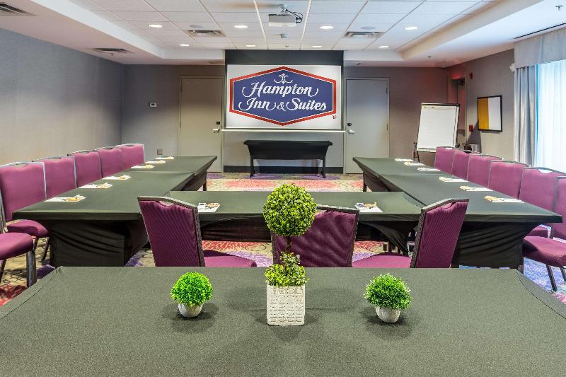 酒店 Hampton Inn & Suites Dublin