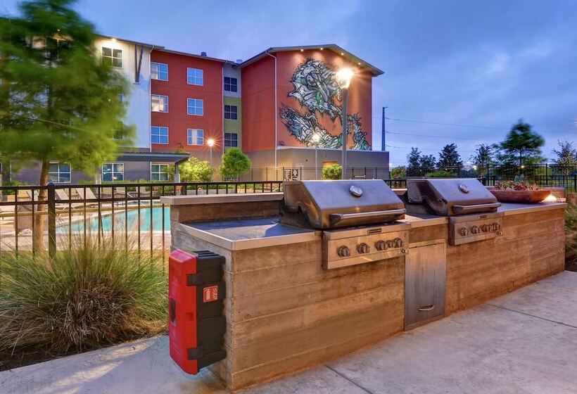 בית מלון כפרי Homewood Suites By Hilton Techridge Parmer @ I 35