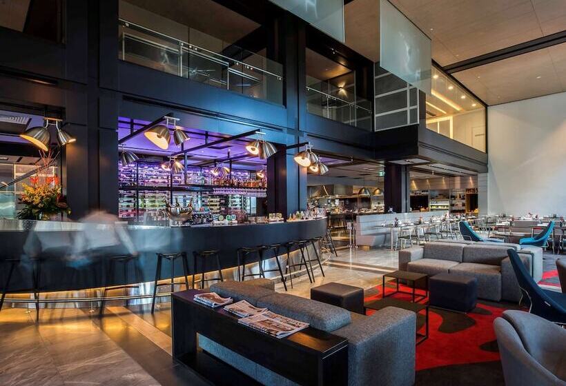 בית מלון כפרי Pullman Sydney Airport