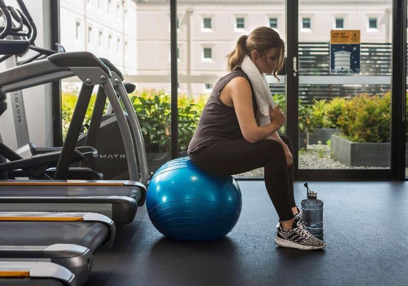 בית מלון כפרי Pullman Sydney Airport