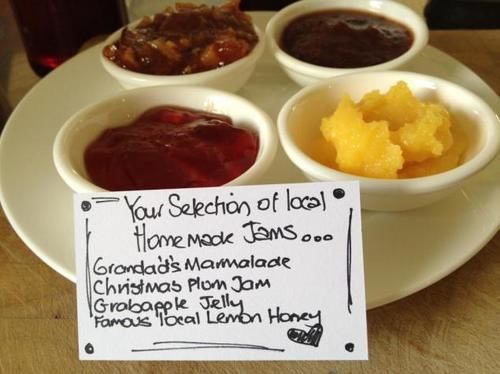 צימר Whangamata Beach House