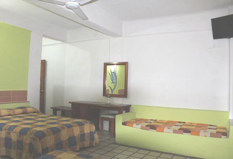 هتل Arrecife Huatulco Plus