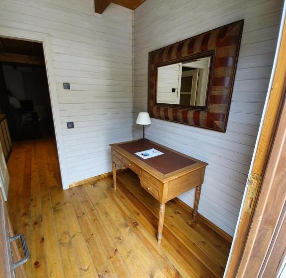 هتل Boutique Puig Franco  Adults Only