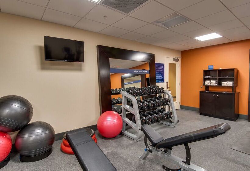 בית מלון כפרי Hampton Inn & Suites Los Angeles   Glendale