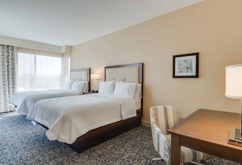 בית מלון כפרי Hampton Inn & Suites Los Angeles   Glendale