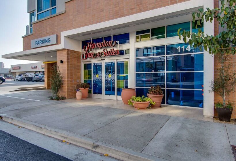בית מלון כפרי Hampton Inn & Suites Los Angeles   Glendale