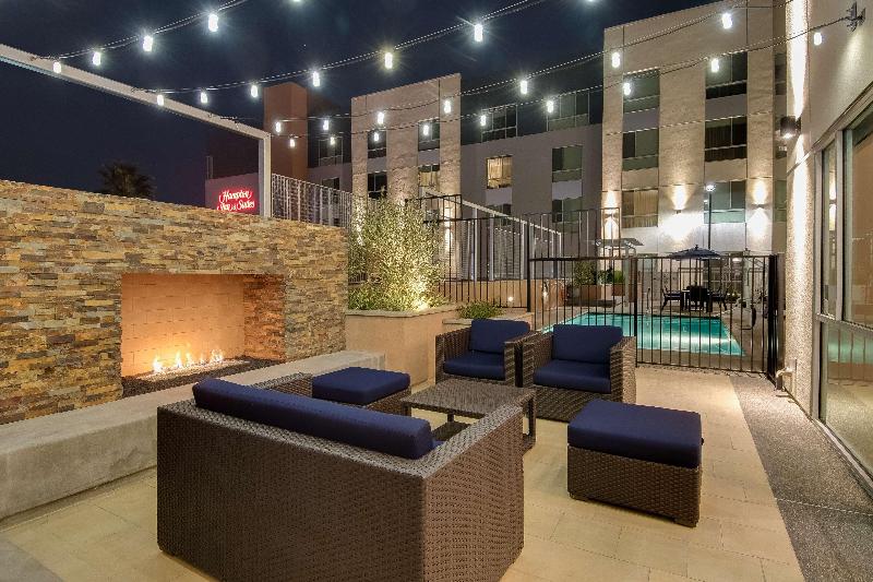 בית מלון כפרי Hampton Inn & Suites Los Angeles   Glendale