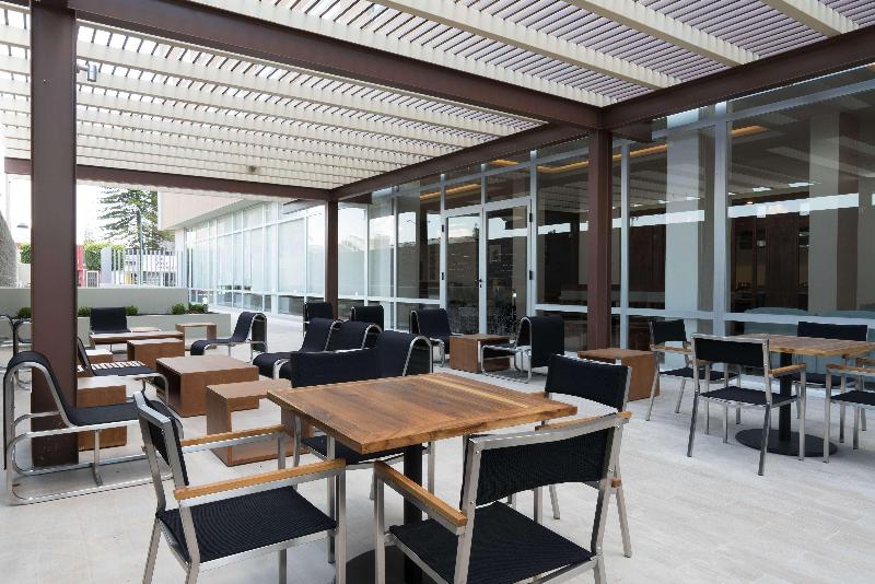 هتل Hampton Inn By Hilton Irapuato