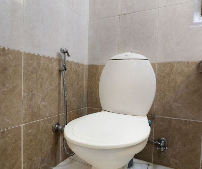 בית מלון כפרי Himalayan Club