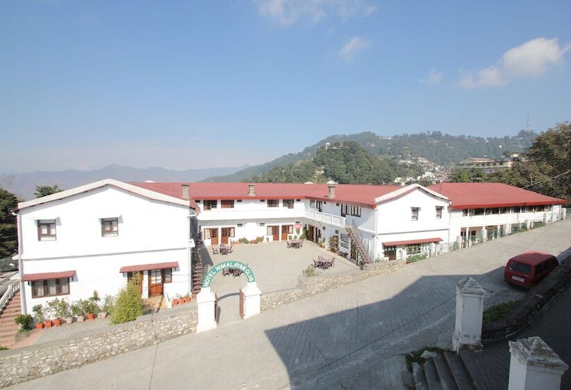 בית מלון כפרי Himalayan Club