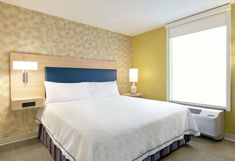 فندق Home2 Suites By Hilton Fort St. John