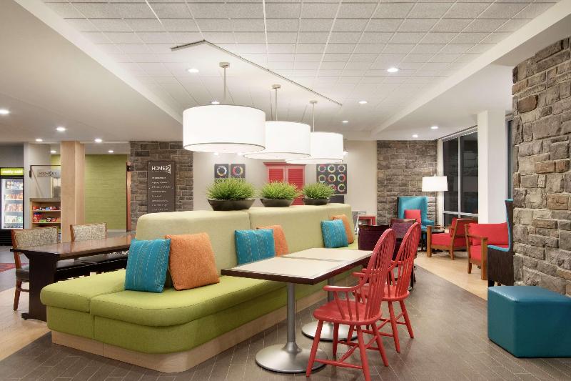فندق Home2 Suites By Hilton Fort St. John