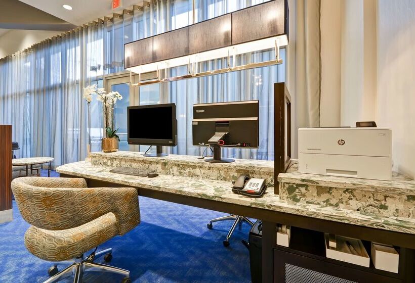 בית מלון כפרי Homewood Suites By Hilton Birmingham Downtown Near Uab