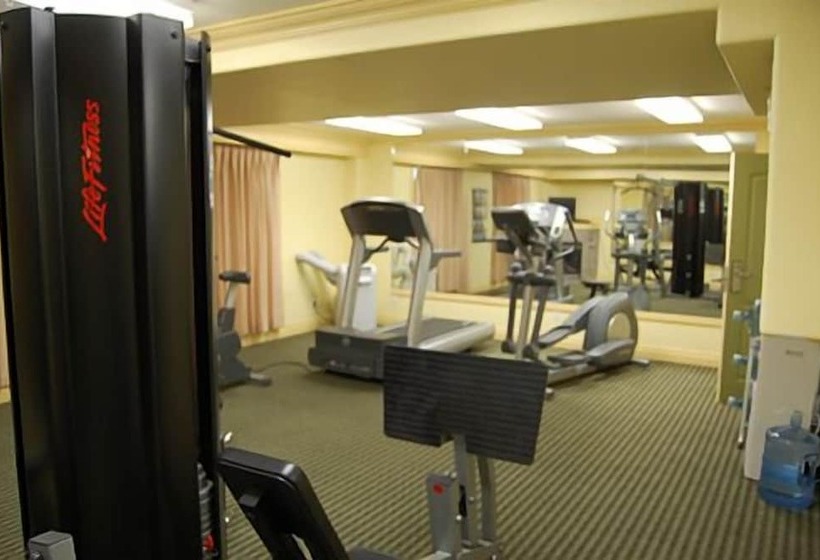 فندق Nova Inn Edson