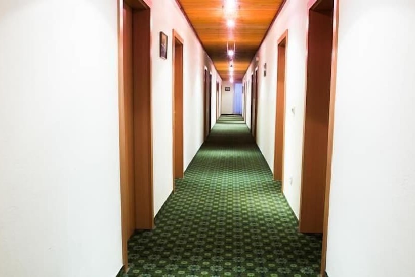 Отель Seelacherhof