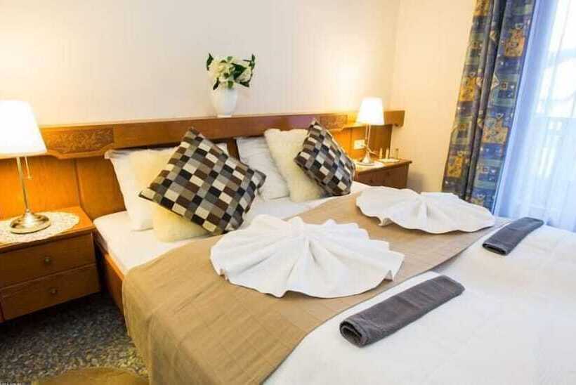 Отель Seelacherhof