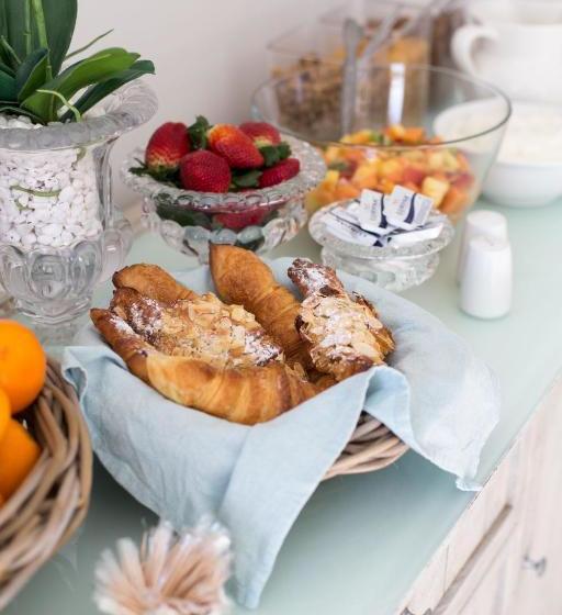 پانسیون Ocean Watch Guesthouse