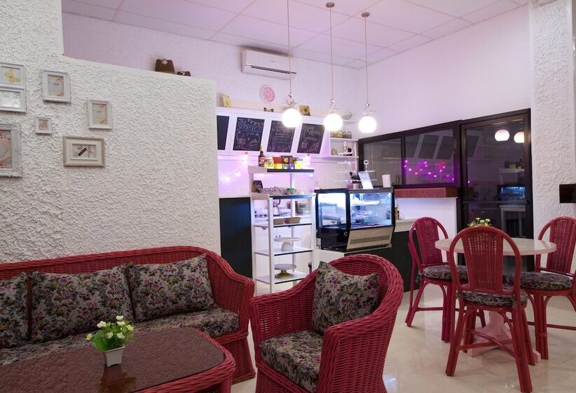 Ala Amid Bed & Breakfast