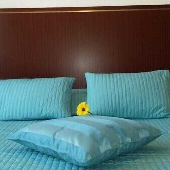 تختخواب و صبحانه Galleria Frascati Rooms And Apartment