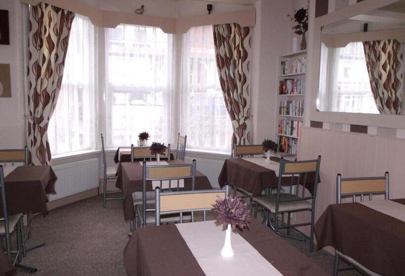 تختخواب و صبحانه Jasmine Guest House