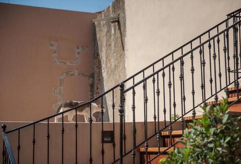 تختخواب و صبحانه La Maison Ottomane