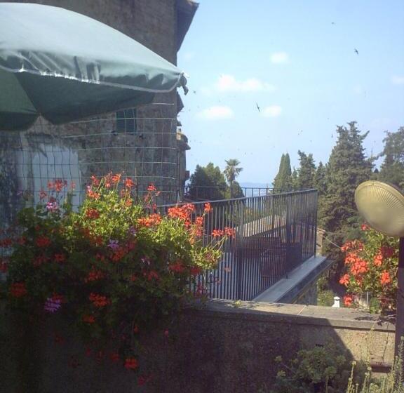 ベッドアンドブレックファースト Locanda Nel Cassero