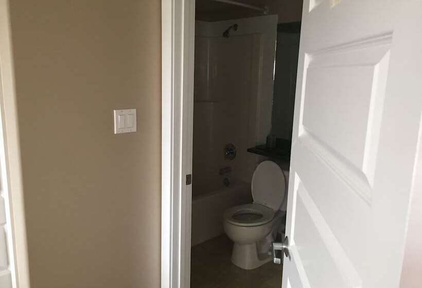 Clearwater Residence Hotel Timberlea