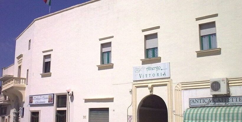 호텔 Albergo Vittoria
