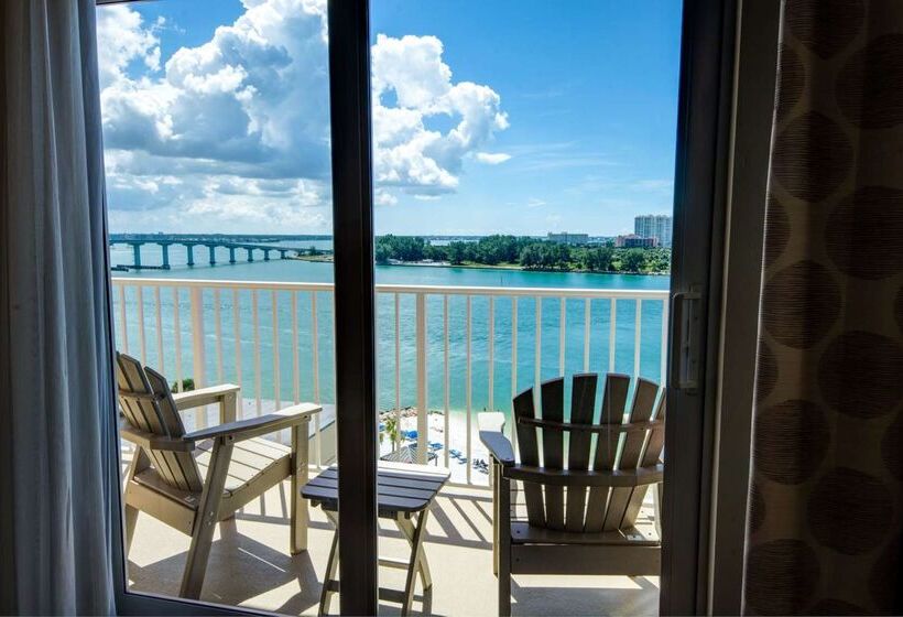 בית מלון כפרי Hampton Inn & Suites Clearwater Beach