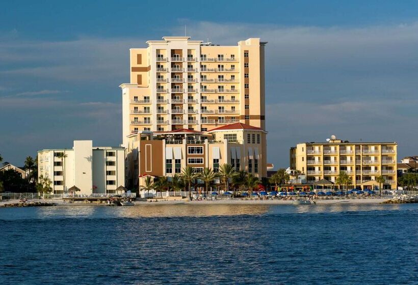 בית מלון כפרי Hampton Inn & Suites Clearwater Beach